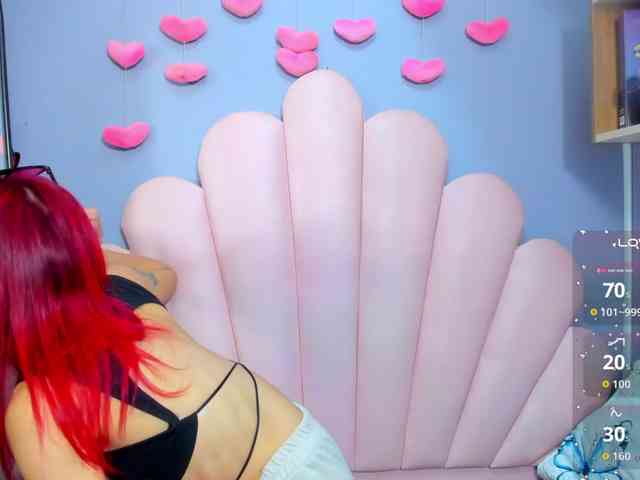 LUCY_MILLER webcam