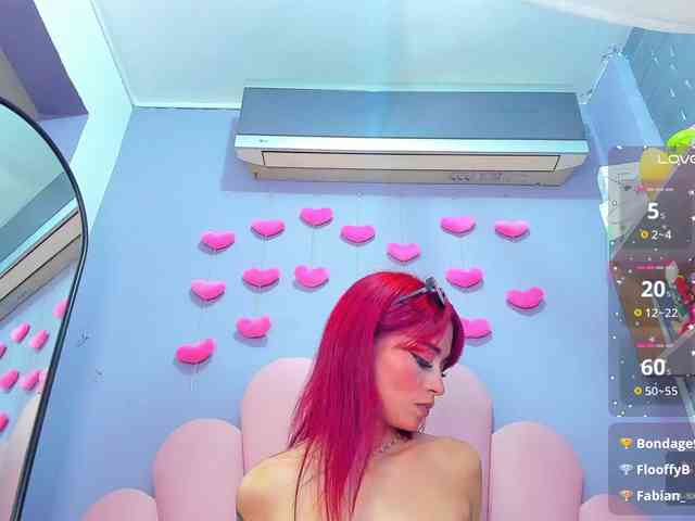 LUCY_MILLER webcam