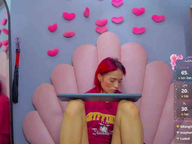 LUCY_MILLER webcam