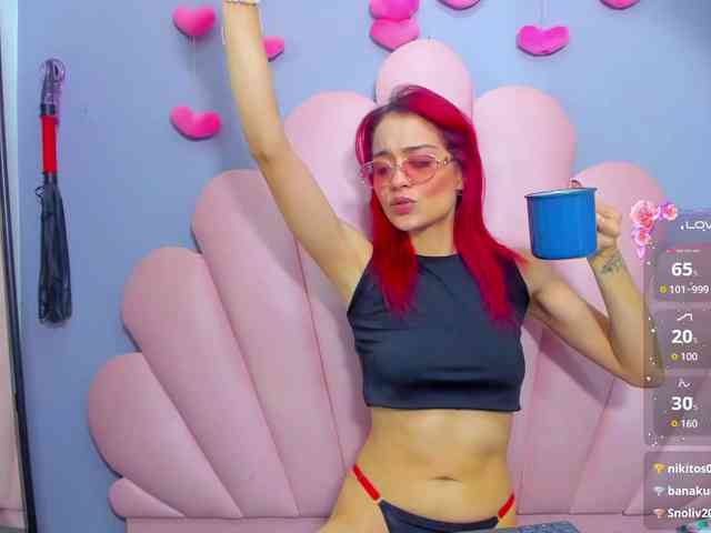 LUCY_MILLER webcam