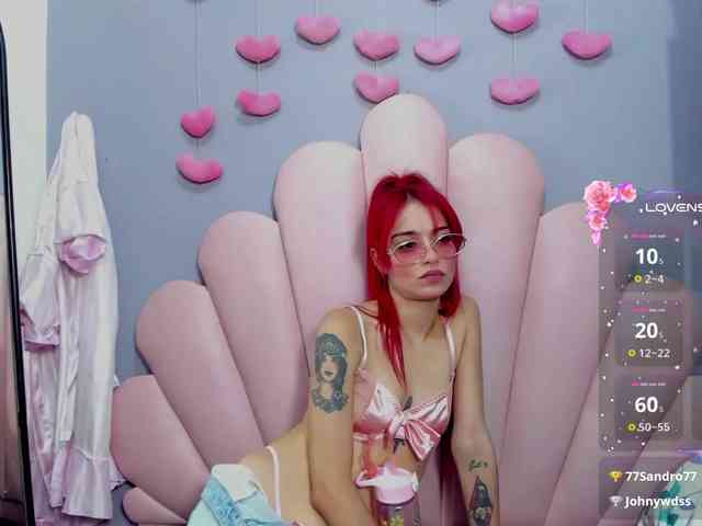 LUCY_MILLER webcam
