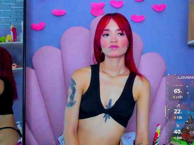 LUCY_MILLER webcam