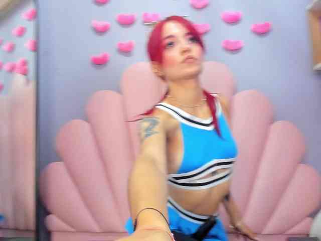 LUCY_MILLER webcam
