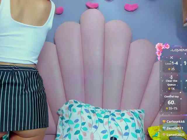 LUCY_MILLER webcam