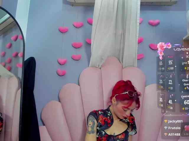 LUCY_MILLER webcam
