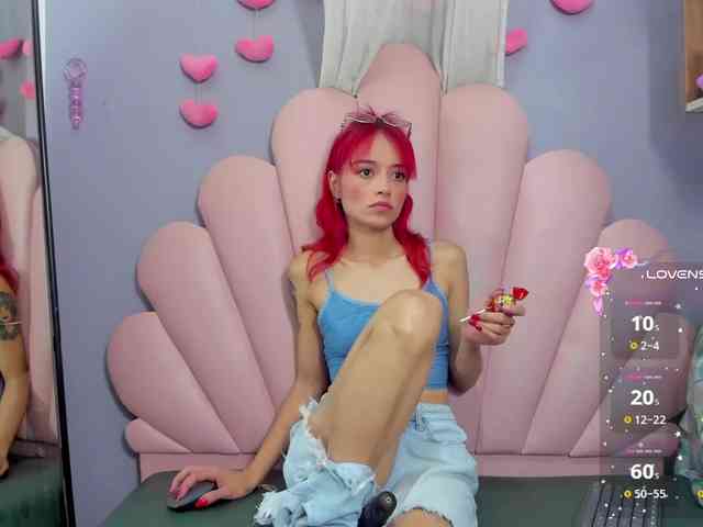 LUCY_MILLER webcam