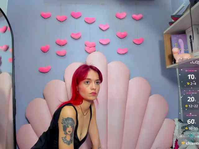 LUCY_MILLER webcam