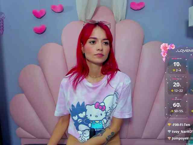 LUCY_MILLER webcam