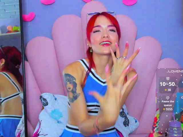 LUCY_MILLER webcam