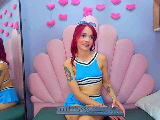 LUCY_MILLER webcam