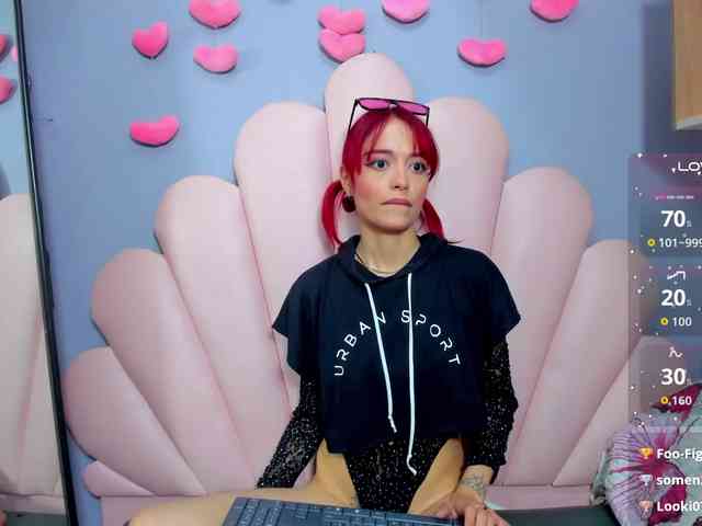 LUCY_MILLER webcam