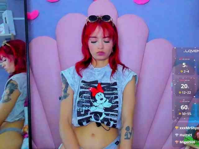 LUCY_MILLER webcam