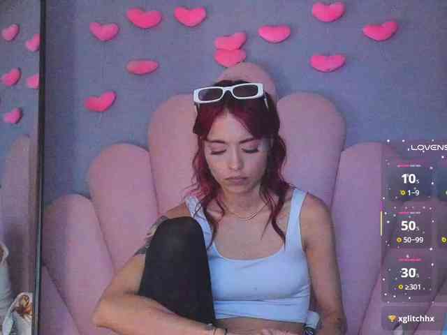 LUCY_MILLER webcam
