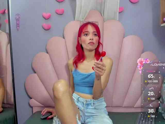 LUCY_MILLER webcam