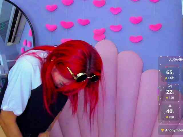 LUCY_MILLER webcam