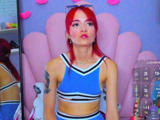 LUCY_MILLER webcam