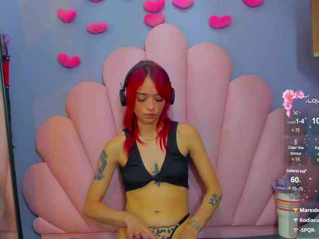 LUCY_MILLER webcam