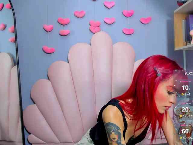 LUCY_MILLER webcam