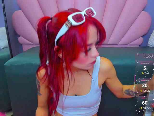 LUCY_MILLER webcam