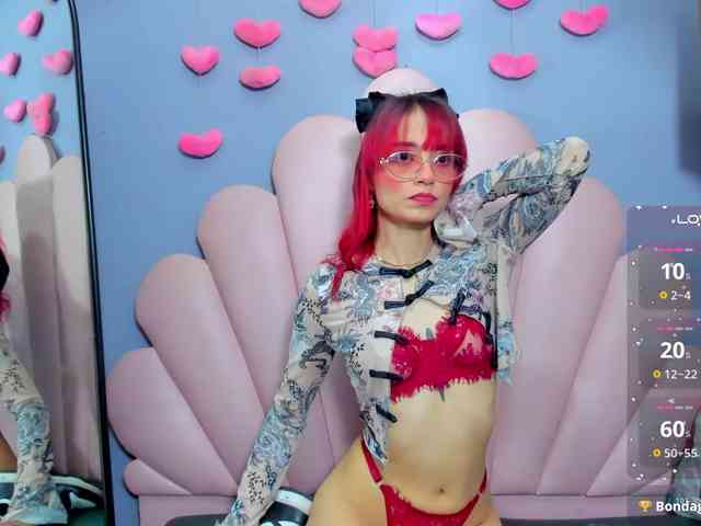 LUCY_MILLER webcam