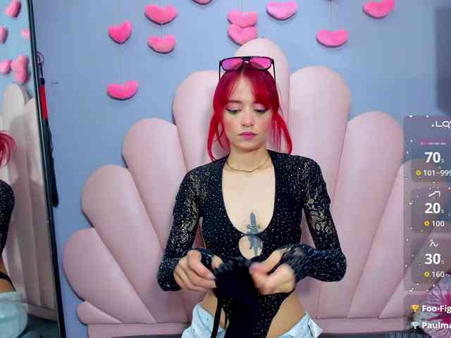 LUCY_MILLER webcam
