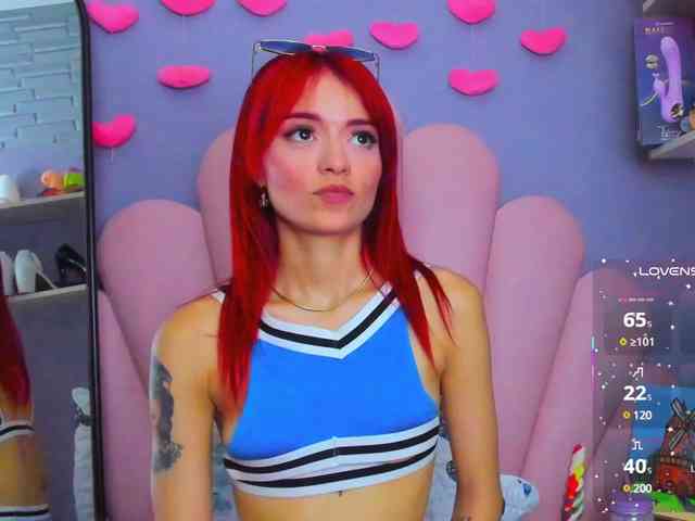 LUCY_MILLER webcam