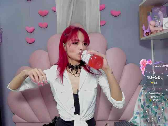 LUCY_MILLER webcam