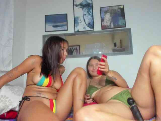 complices-of-pleasure webcam