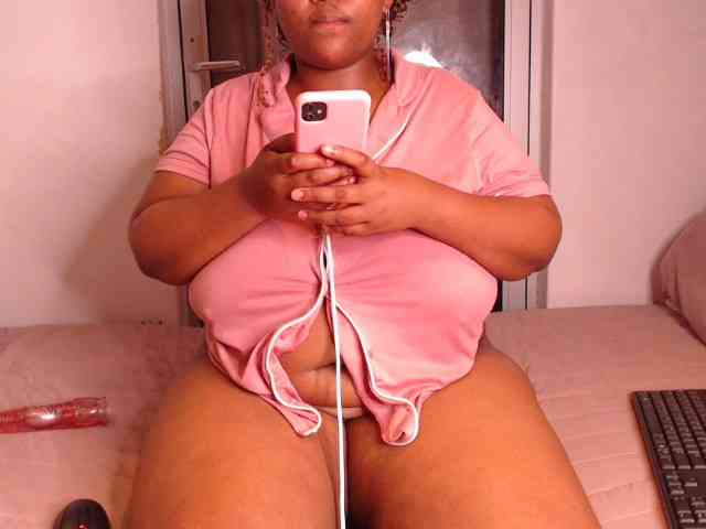 SpittingMermaid webcam