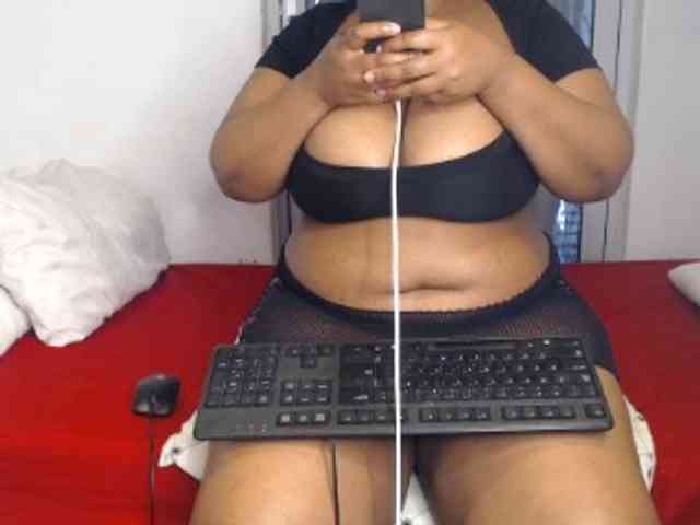 SpittingMermaid webcam