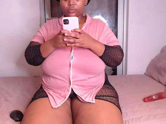 SpittingMermaid webcam