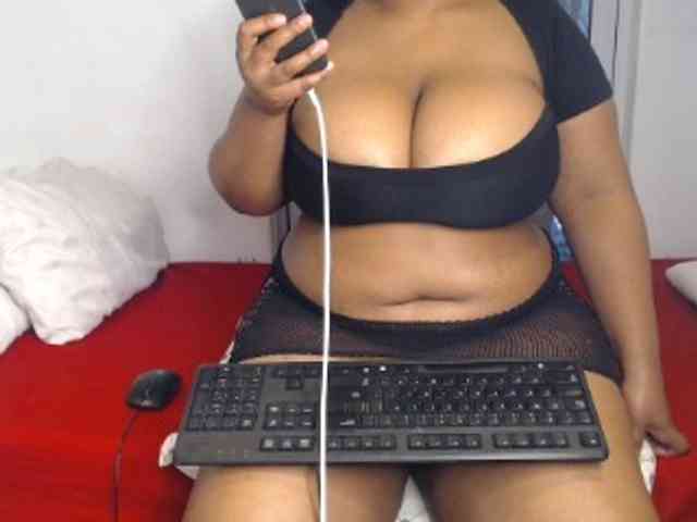 SpittingMermaid webcam