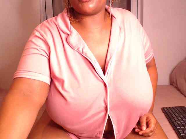 SpittingMermaid webcam