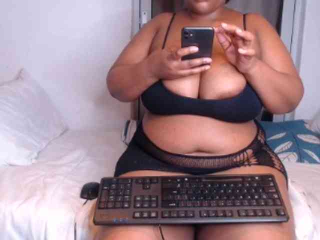 SpittingMermaid webcam