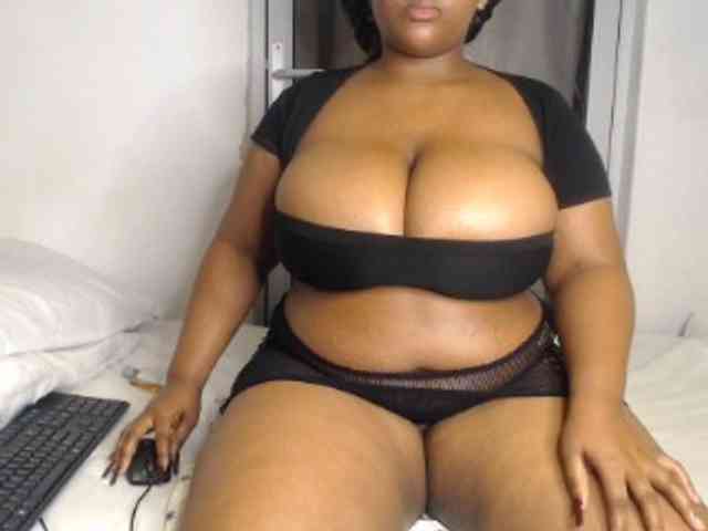 SpittingMermaid webcam