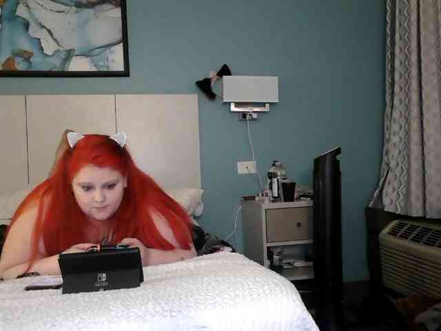 MysticLynn420 webcam