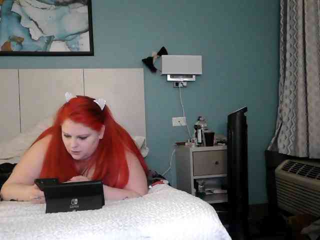 MysticLynn420 webcam