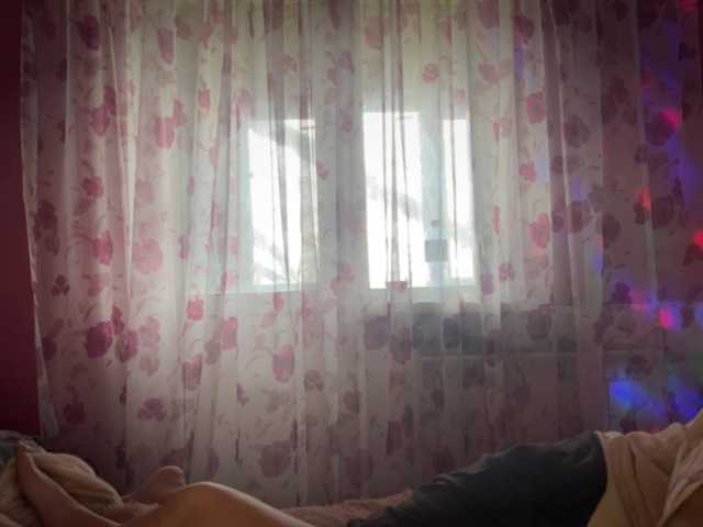 StellarTeam's BongaCams show and profile