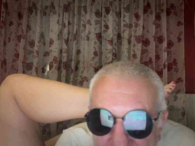 StellarTeam Live Webcam on BongaCams