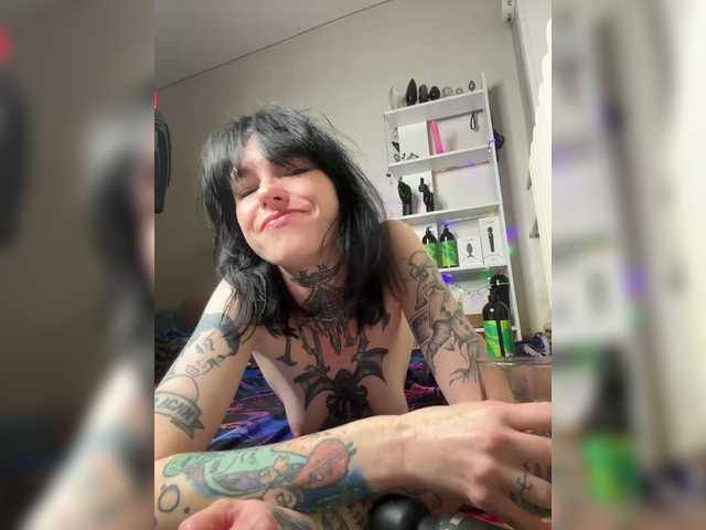 ArinaTheKink on BongaCams