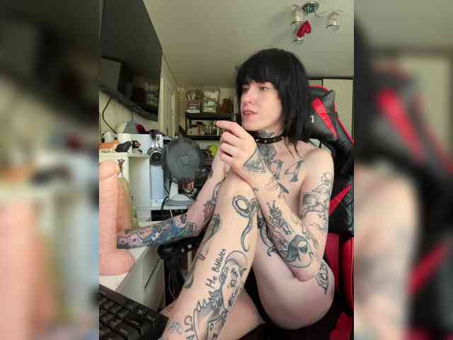 ArinaTheKink webcam