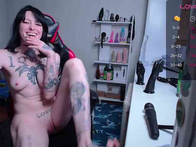 ArinaTheKink webcam