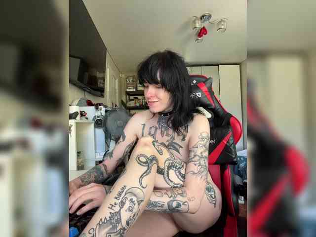 free chat adult ArinaTheKink