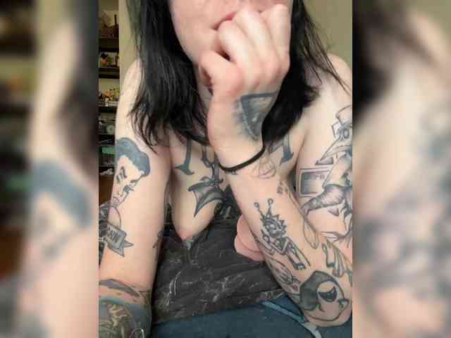 ArinaTheKink webcam