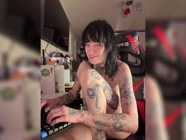 ArinaTheKink webcam
