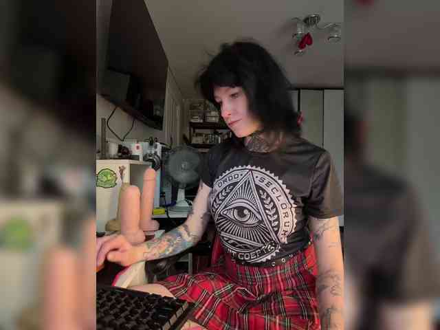 ArinaTheKink webcam