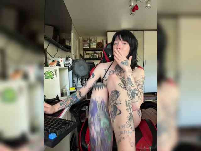 ArinaTheKink webcam