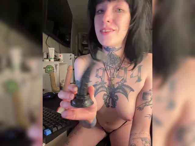ArinaTheKink webcam