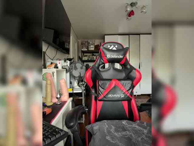 ArinaTheKink webcam