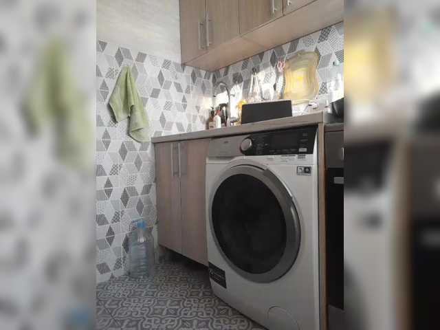 swwoman1's BongaCams show and profile